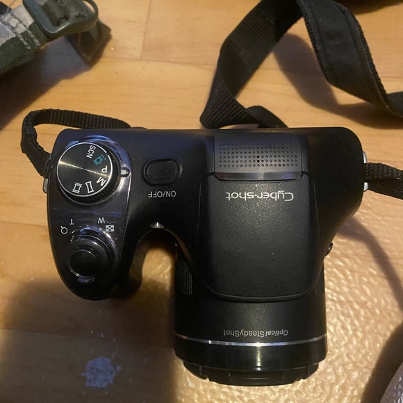 SONY CYBER-SHOT DSC H300 BRAND NEW!!!! - Picture 1 of 5